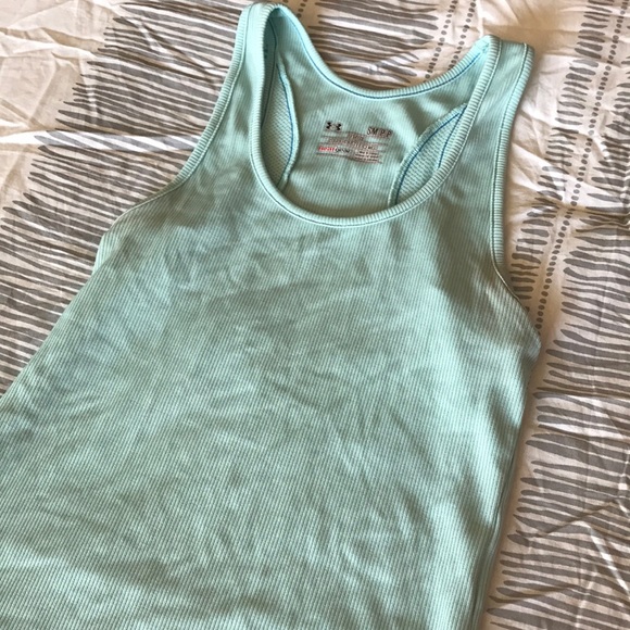 Under armor Razorback tank top - Picture 2 of 5